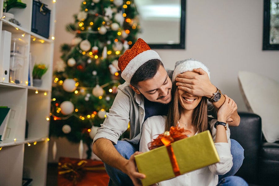 The perfect Christmas gifts for someone who has just moved into their new home 