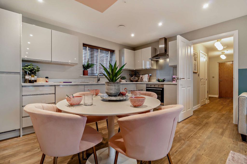 Bellis Court Style F